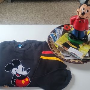 Vintage Mickey Mouse Sweatshirt